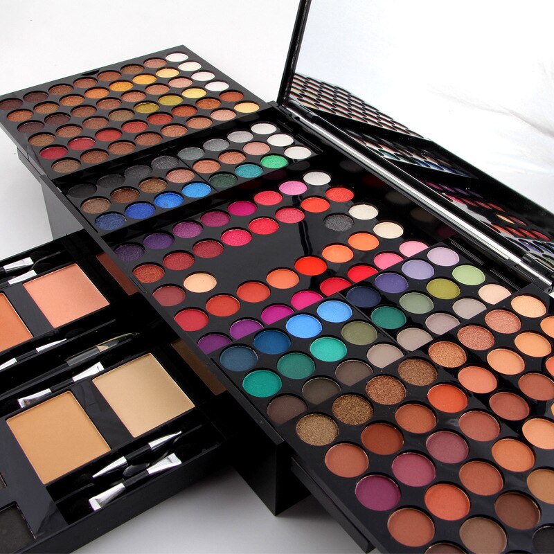 Iconic 180 Makeup Set